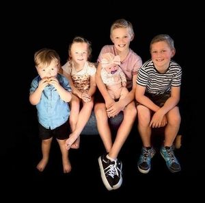 Meet your Posher, Wayne